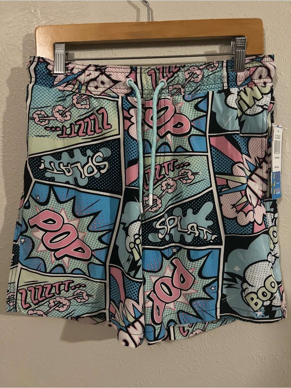 Mens NWT Oh Snap! Drill Clothing Co Swim Trunks Comic Print size Medium